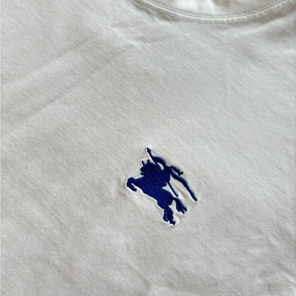 Burberry Men’s White Cotton T-shirt In Size L - Picture 2 of 5